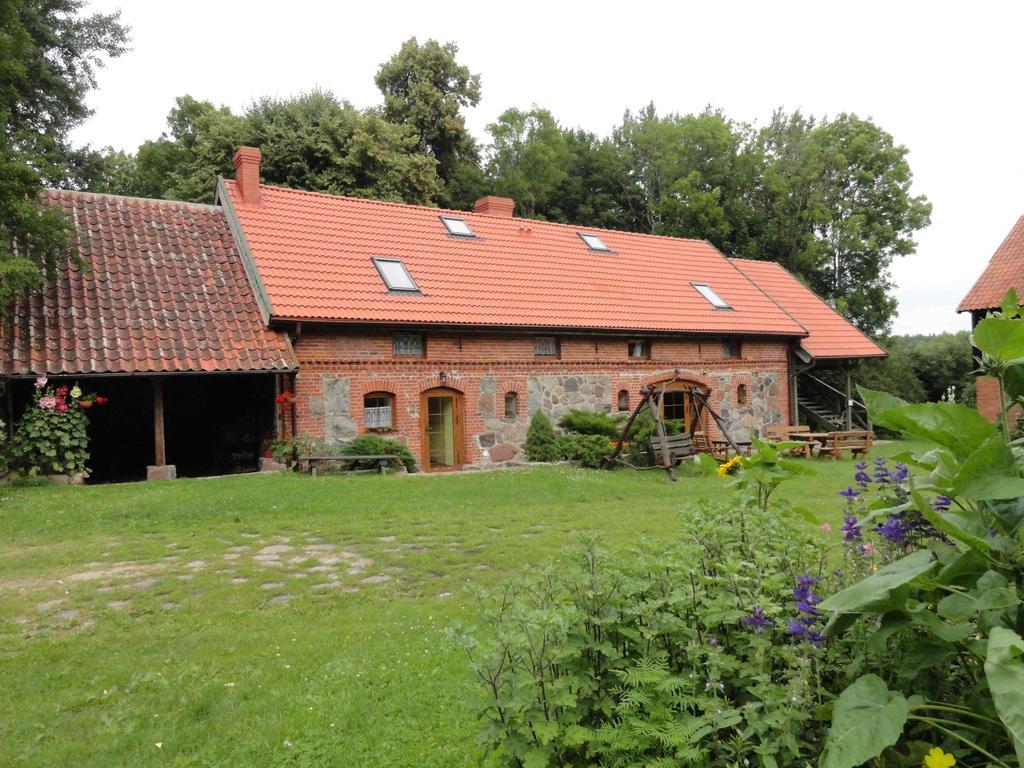 Zagroda Cztery Wiatry Sądry Exteriör bild