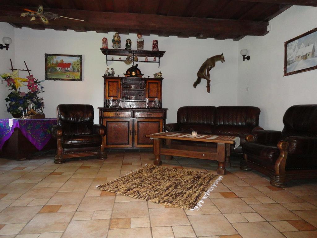 Zagroda Cztery Wiatry Sądry Rum bild