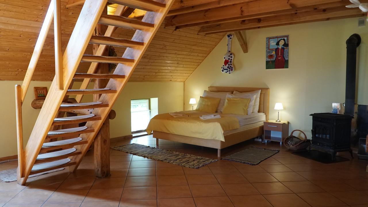 Zagroda Cztery Wiatry Sądry Exteriör bild
